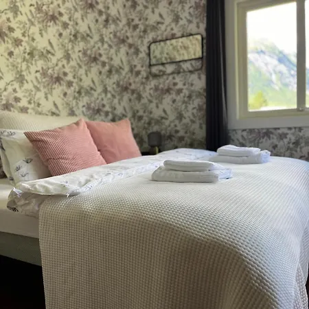 Fjellheim Bed & Breakfast *