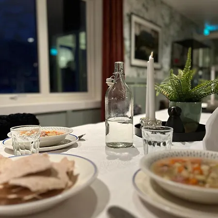 Fjellheim Couette-café *