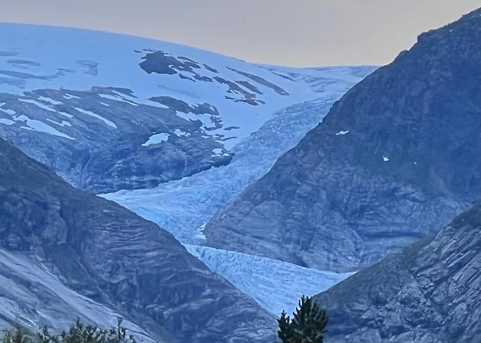 Fjellheim * Luster